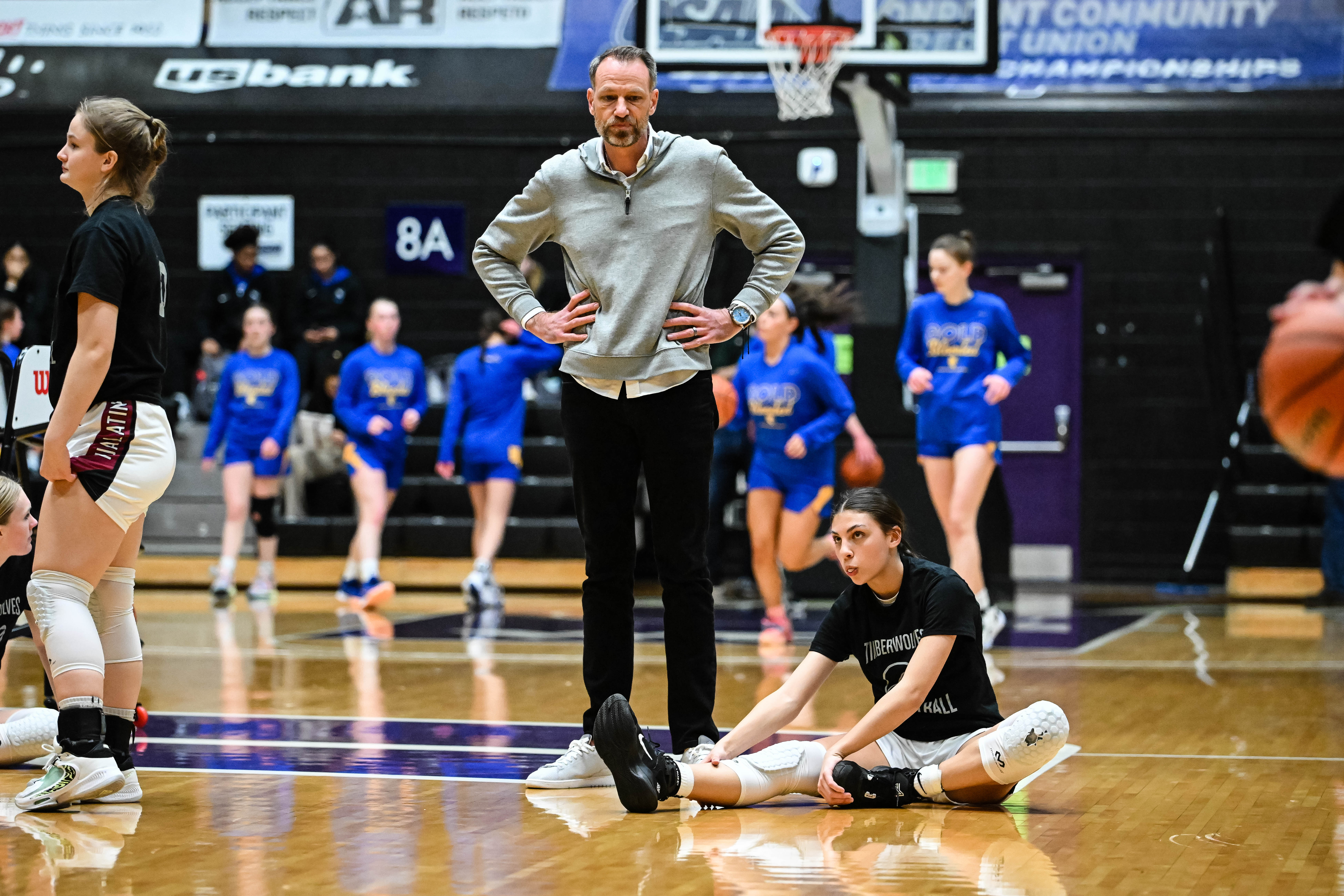 Barlow Tualatin 6A Oregon girls basketball quarterfinal Naji Saker -3